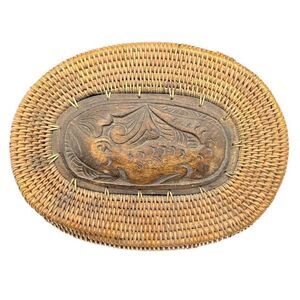 Vintage Carved Alligator Top Woven Rattan Basket 6.5”W X 3”H Substantial Weave V